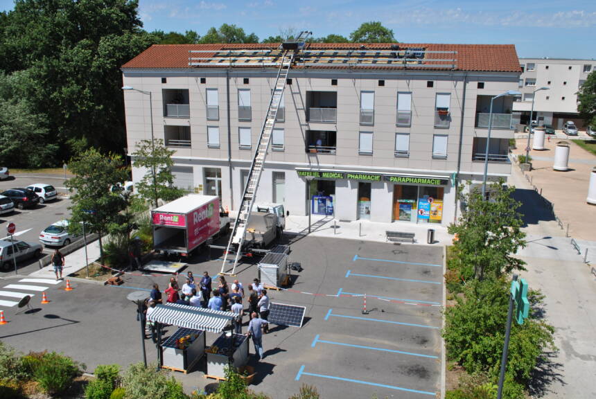 Advivo Solaire - Installation de panneaux solaires sur le toit de la résidence Malissol 1 à Vienne
