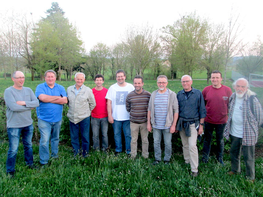 Photo des porteurs de projet de Centrès Méthanisation, un projet citoyen d'EnR soutenu par Energie Partagée