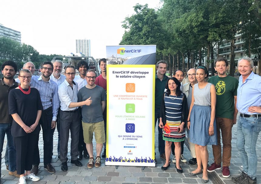 Les porteurs du projet EnerCitif de toitures solaires citoyennes à Paris