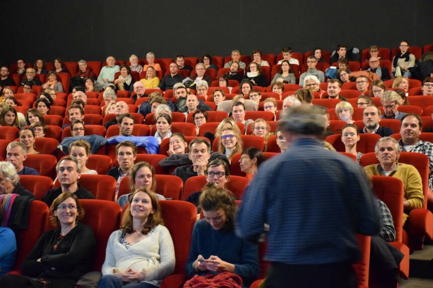 Lorient-Avant-première-Après-Demain-salle-comble