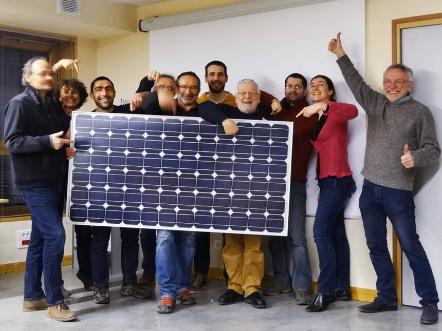 Le collectif des citoyens bénévoles qui portent le projet citoyen d'énergie renouvelable Mont Energie