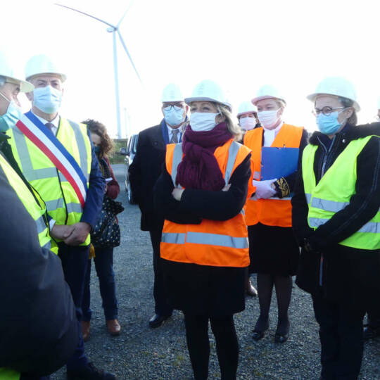 Barbara Pompili à la rencontre des porteurs du parc éolien de l'Hyrôme à Chemillé-en-Anjou