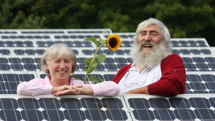Ursula et Michael Sladek, co-fondateurs de la coopérative EWS Schönau, pionnière en Allemagne et en Europe des énergies renouvelables citoyennes