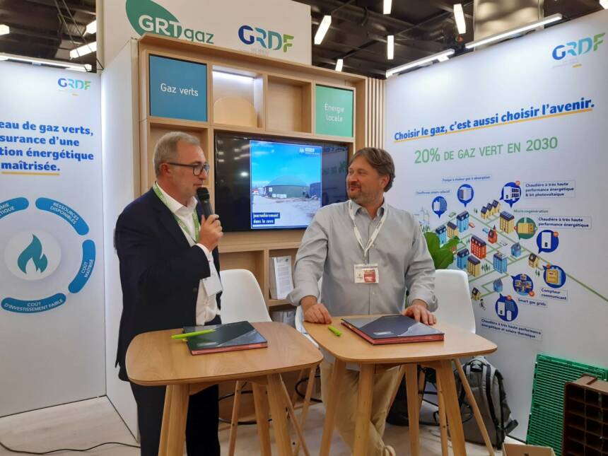 Signature du partenariat GRDF_Energie partagée - crédit - GRDF