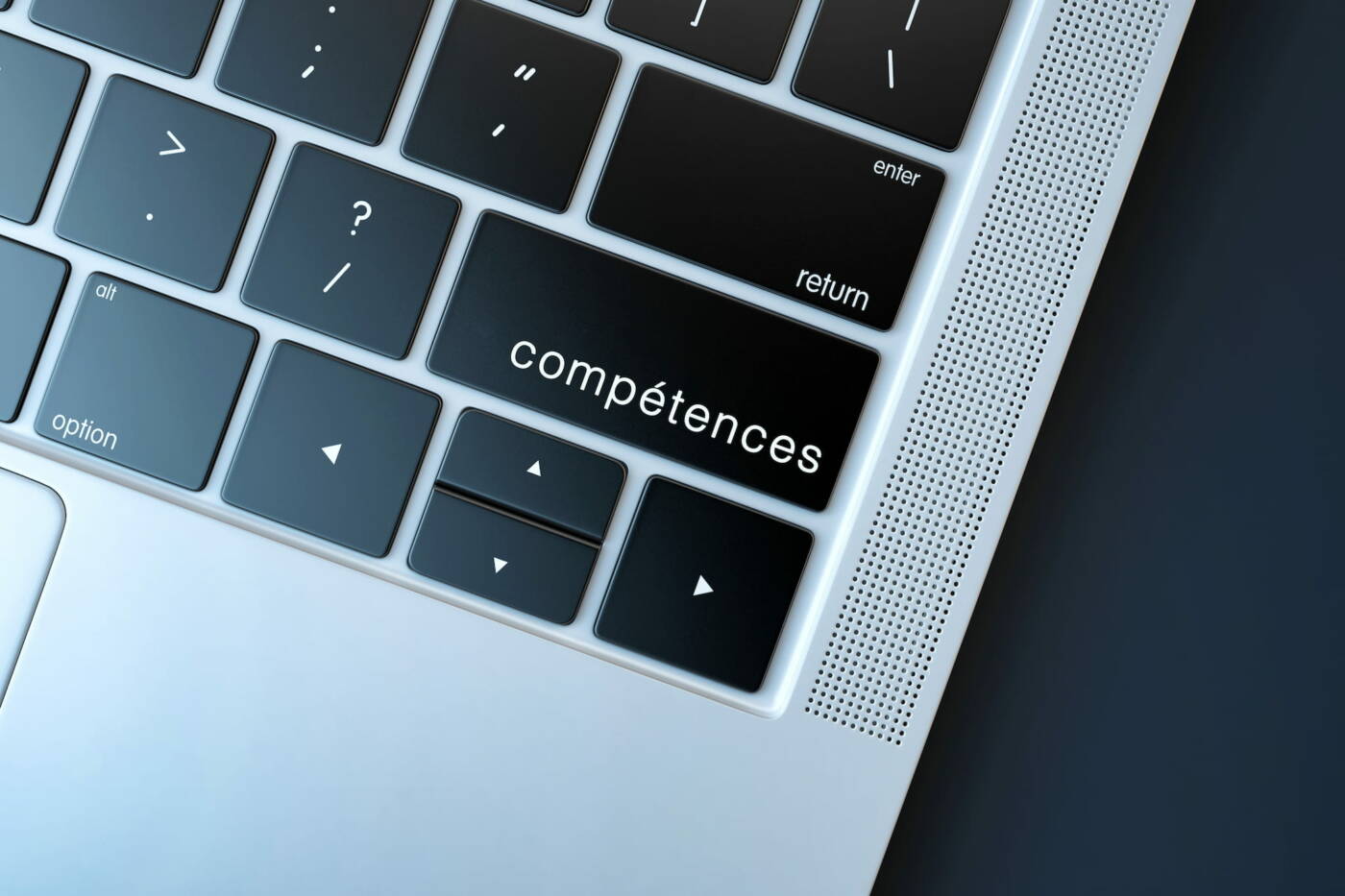 AdobeStock_488825303-Touche de clavier ’compétences’-comp
