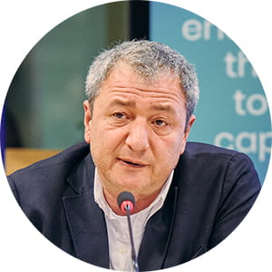L’eurodéputé italien Dario Tamburrano